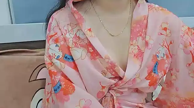 Kemmy babe20 online show from March 18, 2025, 7:33 am