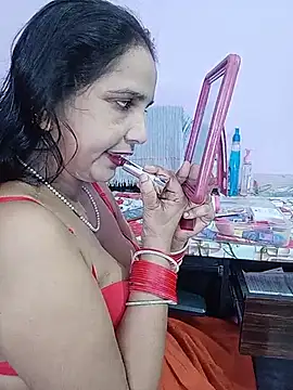 Snapshot of reemacouple007 chatting on July 1, 2026, 6:08 pm reemacouple007 online show from July 1, 2026, 6:08 pm