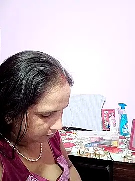 Snapshot of reemacouple007 chatting on July 7, 2026, 4:59 am reemacouple007 online show from July 7, 2026, 4:59 am