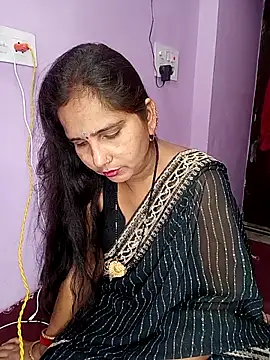 reemacouple007 online show from March 5, 2026, 7:43 pm