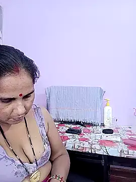 reemacouple007 online show from April 29, 2026, 6:06 am