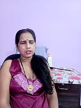 reemacouple007 online show from May 1, 2026, 12:48 am