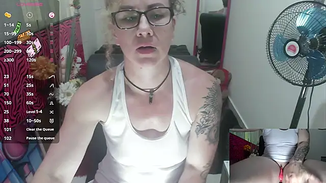 Snapshot of ViickySexy chatting on October 27, 2025, 7:26 pm ViickySexy online show from October 27, 2025, 7:26 pm