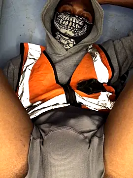 AgenisedCast online show from October 31, 2025, 1:08 pm