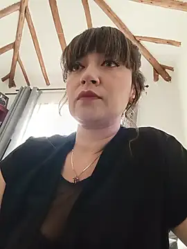 Snapshot of tata_laima__ chatting on July 17, 2026, 2:25 pm tata laima online show from July 17, 2026, 2:25 pm