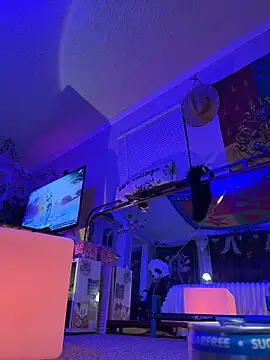 Snapshot of urpuppymoon chatting on March 4, 2026, 7:38 am urpuppymoon online show from March 4, 2026, 7:38 am