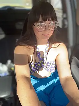 Snapshot of urpuppymoon chatting on February 20, 2026, 7:38 pm urpuppymoon online show from February 20, 2026, 7:38 pm