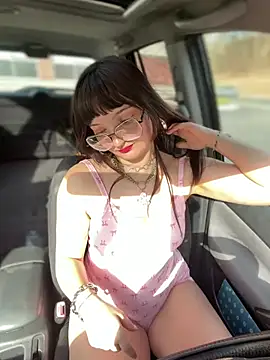 Snapshot of urpuppymoon chatting on March 7, 2026, 8:47 pm urpuppymoon online show from March 7, 2026, 8:47 pm