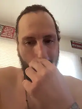 BobbyQ29 online show from May 14, 2026, 4:48 pm