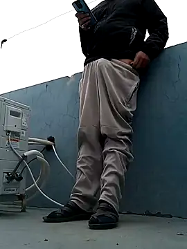 yours smp online show from January 7, 2025, 9:40 am