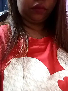 Snapshot of Ravina_patil1 chatting on November 5, 2025, 3:59 pm Ravina patil1 online show from November 5, 2025, 3:59 pm