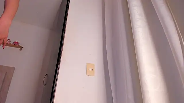 Avaline Blancx online show from March 11, 2025, 1:37 am