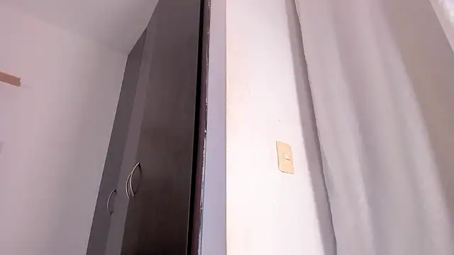 Avaline Blancx online show from February 5, 2025, 3:23 am