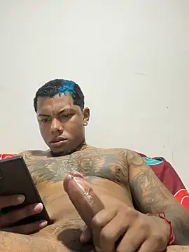 Snapshot of lil_durck777 chatting on June 27, 2026, 8:31 am lil durck777 online show from June 27, 2026, 8:31 am