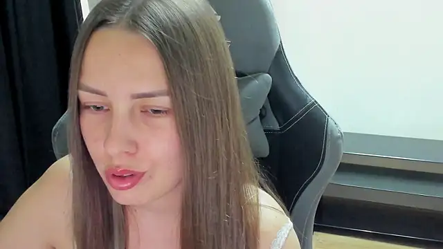 Snapshot of Mia_shy1 chatting on June 27, 2026, 12:22 pm Mia shy1 online show from June 27, 2026, 12:22 pm