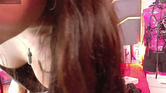 Snapshot of Scarlettt_Ass chatting on June 21, 2026, 12:00 pm Scarlettt Ass online show from June 21, 2026, 12:00 pm