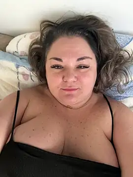 Snapshot of MikyVesela chatting on March 11, 2026, 8:30 am MikyVesela online show from March 11, 2026, 8:30 am