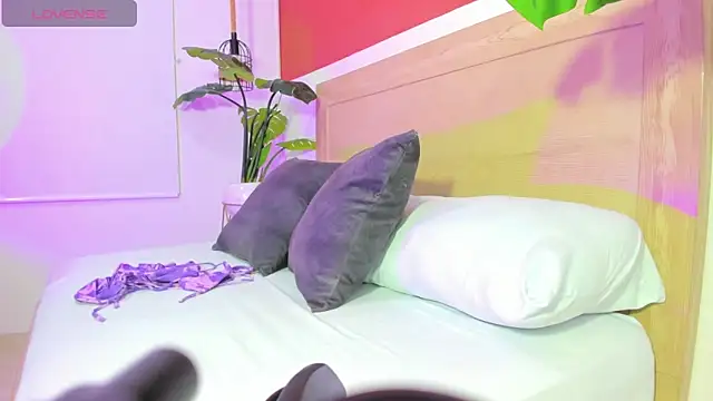 Snapshot of enma30_ chatting on November 11, 2025, 2:34 pm enma30 online show from November 11, 2025, 2:34 pm