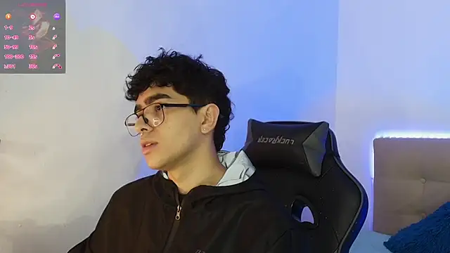 Snapshot of _nickconnor01 chatting on November 30, 2025, 10:32 pm nickconnor01 online show from November 30, 2025, 10:32 pm