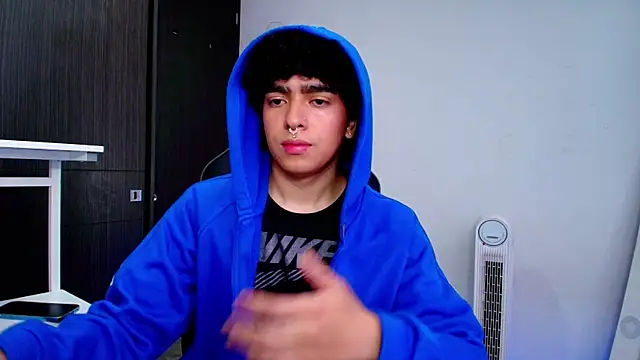  nickconnor01 online show from January 27, 2025, 5:58 pm