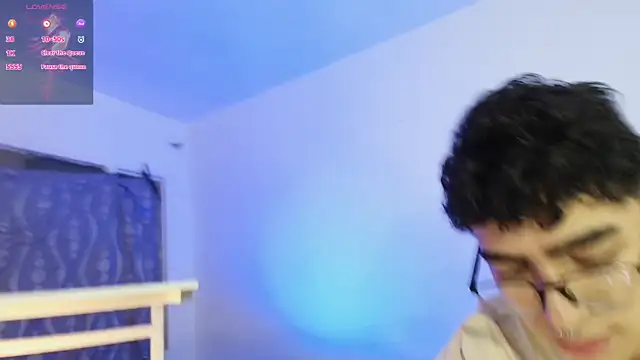 Snapshot of _nickconnor01 chatting on December 14, 2025, 10:04 pm nickconnor01 online show from December 14, 2025, 10:04 pm