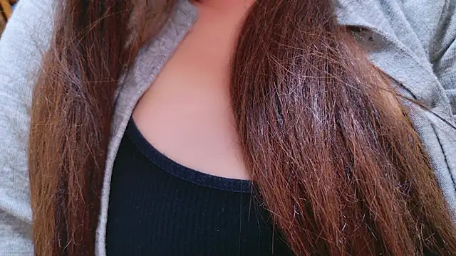 Snapshot of Megu_Melon chatting on October 23, 2025, 10:47 am Megu Melon online show from October 23, 2025, 10:47 am