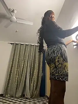 Snapshot of Cute_princcess chatting on December 3, 2025, 9:03 pm Cute princcess online show from December 3, 2025, 9:03 pm