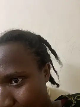 Snapshot of Cute_princcess chatting on November 2, 2025, 11:10 pm Cute princcess online show from November 2, 2025, 11:10 pm