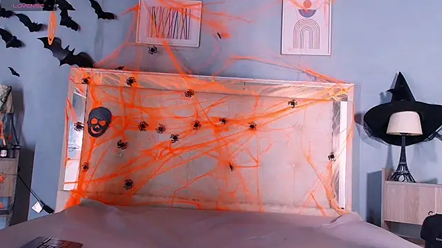 Mels  online show from October 22, 2025, 5:56 pm