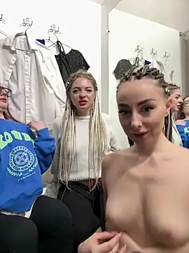 TwixCouple online show from January 19, 2026, 1:15 pm