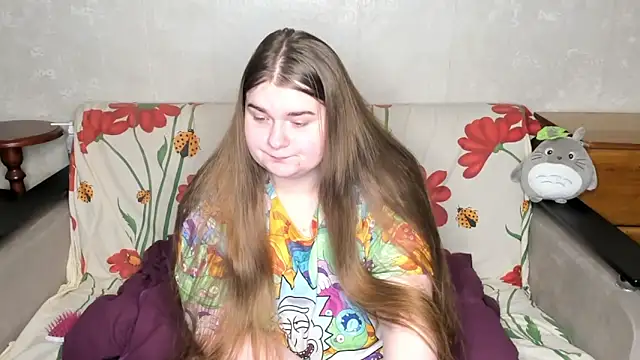 Snapshot of Aushpana chatting on February 11, 2025, 9:52 am Aushpana online show from February 11, 2025, 9:52 am