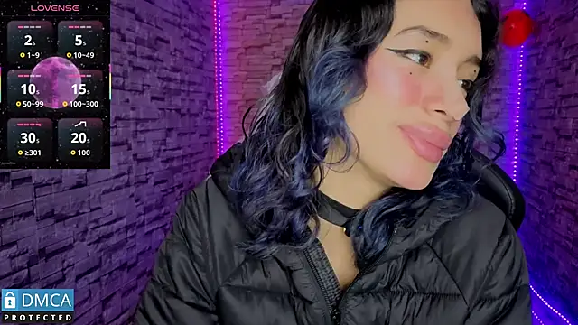 Snapshot of BellaOdisea chatting on October 20, 2025, 7:25 pm BellaOdisea online show from October 20, 2025, 7:25 pm