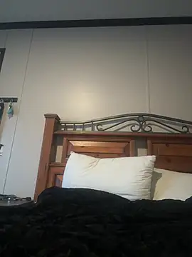 kingdick-0421 online show from March 19, 2026, 1:33 pm