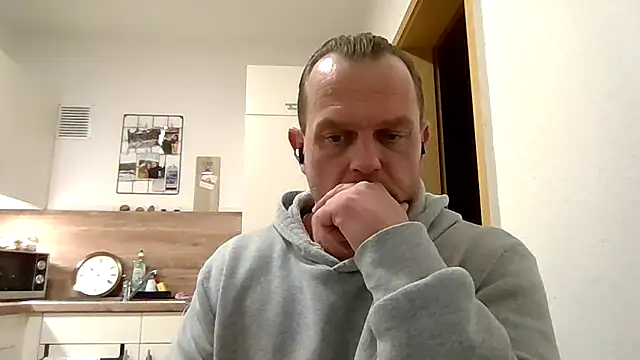 Snapshot of xxMarcusxx0 chatting on March 2, 2025, 9:19 pm xxMarcusxx0 online show from March 2, 2025, 9:19 pm