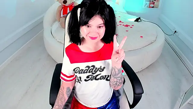 Lil Amelie online show from August 5, 2026, 8:19 am