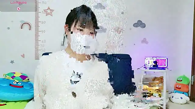 Snapshot of _Iroha_99 chatting on February 8, 2026, 2:15 pm Iroha 99 online show from February 8, 2026, 2:15 pm