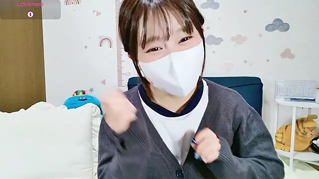 Snapshot of _Iroha_99 chatting on March 21, 2026, 2:32 pm Iroha 99 online show from March 21, 2026, 2:32 pm