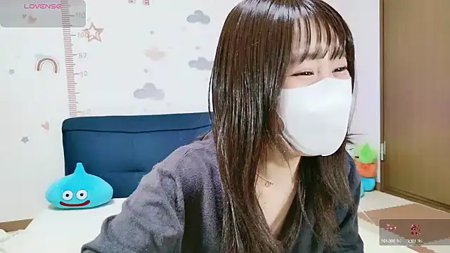 Snapshot of _Iroha_99 chatting on March 6, 2026, 2:12 pm Iroha 99 online show from March 6, 2026, 2:12 pm