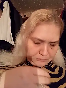 Minna Jeannie online show from December 3, 2025, 2:01 am