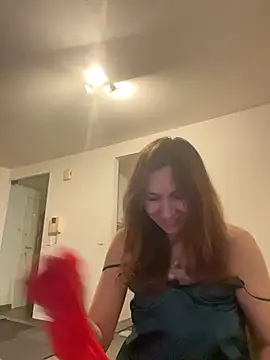 JasmineGlamour online show from July 15, 2026, 12:17 am