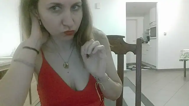 JasmineGlamour online show from April 27, 2026, 7:56 pm