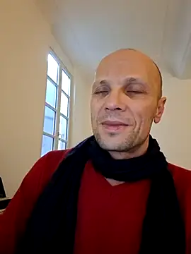 Snapshot of wedge75 chatting on December 22, 2025, 1:33 pm wedge75 online show from December 22, 2025, 1:33 pm