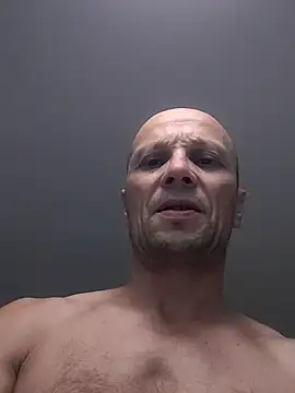 Snapshot of wedge75 chatting on November 10, 2025, 6:02 pm wedge75 online show from November 10, 2025, 6:02 pm