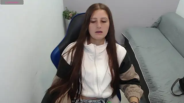 Snapshot of valerie_diaz1 chatting on October 16, 2025, 1:19 pm valerie diaz1 online show from October 16, 2025, 1:19 pm