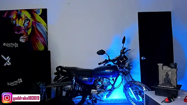 Snapshot of god_drake chatting on January 3, 2025, 4:06 pm god drake online show from January 3, 2025, 4:06 pm