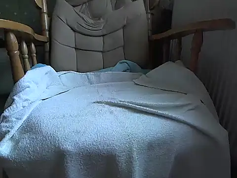 Snapshot of zormen355 chatting on October 28, 2025, 6:01 am zormen355 online show from October 28, 2025, 6:01 am