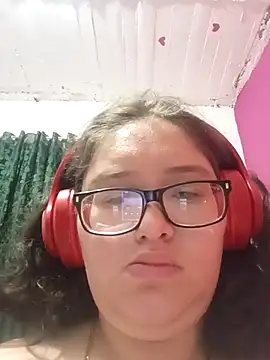 Snapshot of loba9706 chatting on March 15, 2026, 6:20 am loba9706 online show from March 15, 2026, 6:20 am