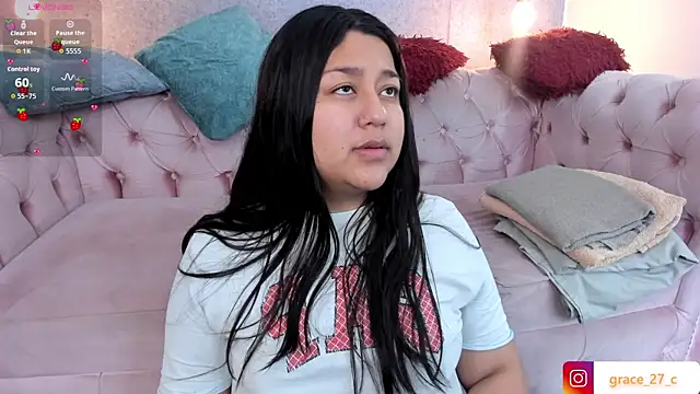 Snapshot of grace77__ chatting on July 31, 2026, 12:15 pm grace77 online show from July 31, 2026, 12:15 pm