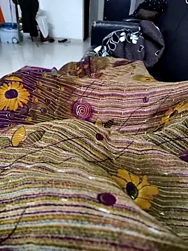 Snapshot of SplitPrestige19 chatting on February 12, 2026, 5:56 pm SplitPrestige19 online show from February 12, 2026, 5:56 pm