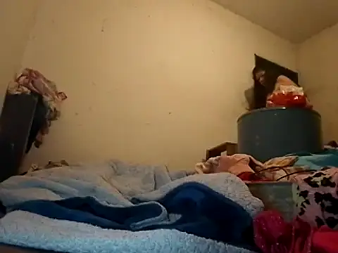 Snapshot of xemmia_sweety chatting on February 15, 2026, 4:39 pm xemmia sweety online show from February 15, 2026, 4:39 pm